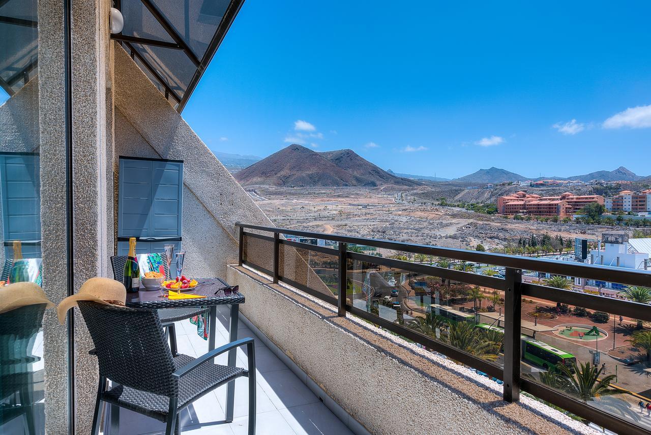 Modern Apartment Los Cristianos Center Extérieur photo