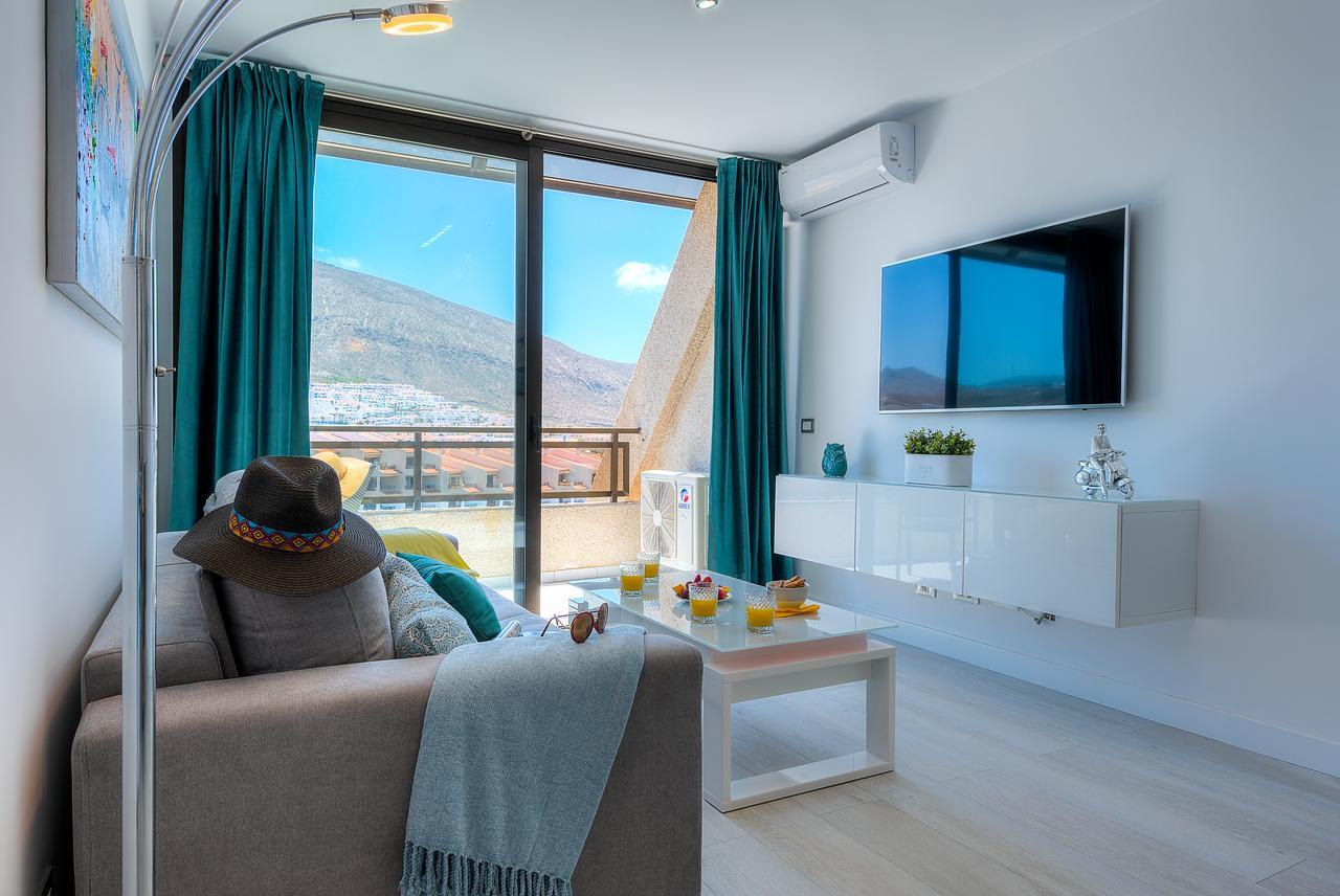 Modern Apartment Los Cristianos Center Extérieur photo